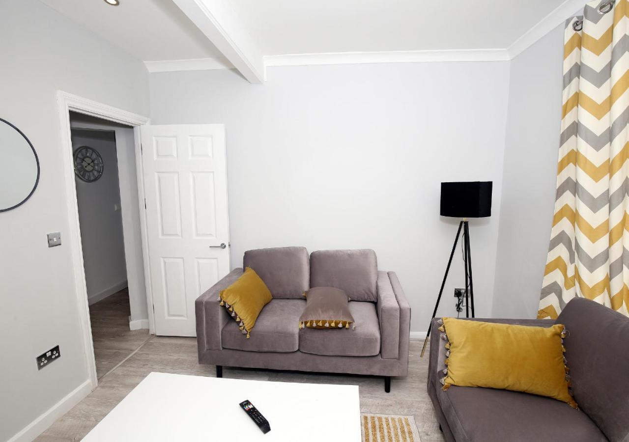 3-Bed House With Parking Near London O2 Apartment Exterior foto