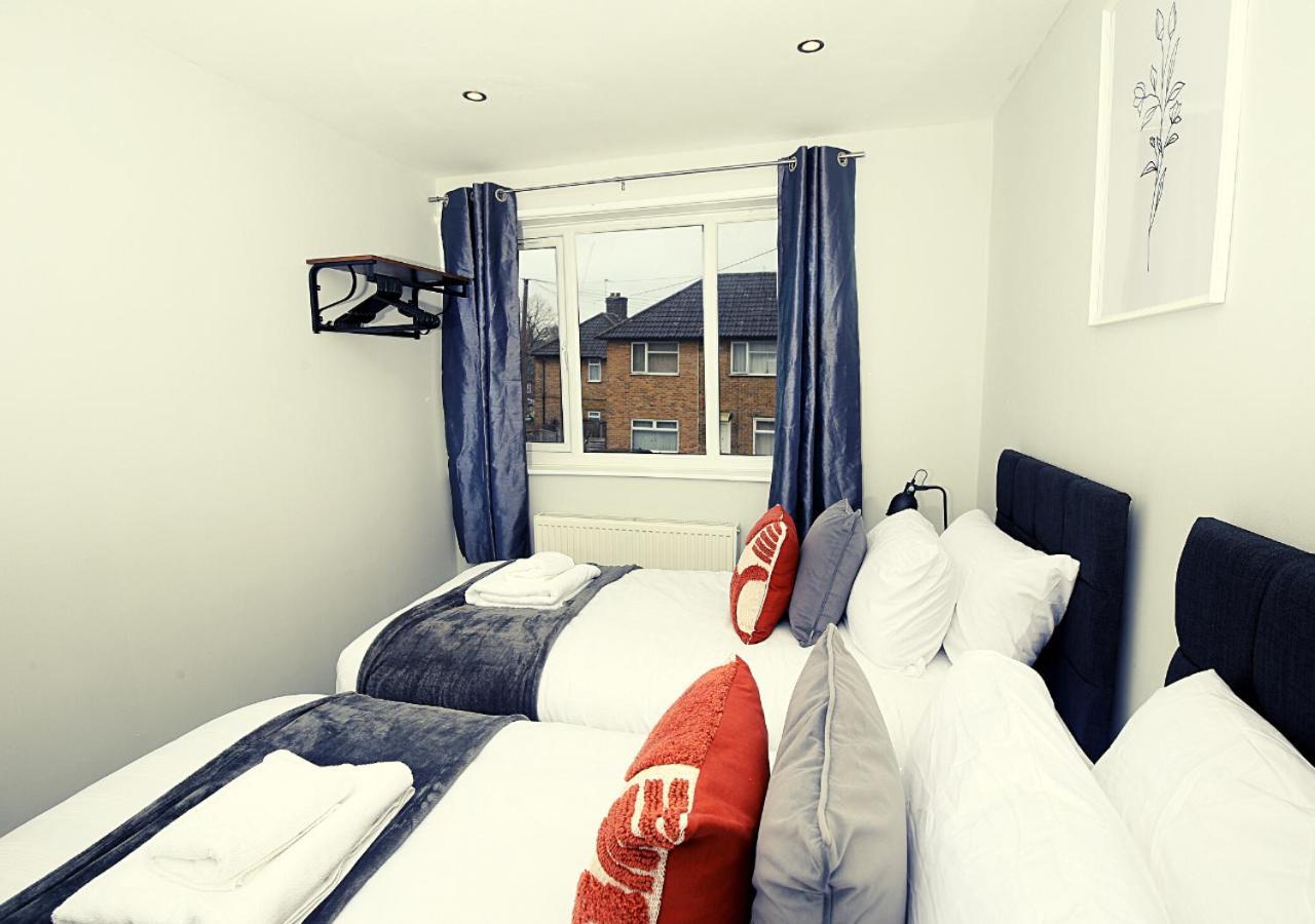 3-Bed House With Parking Near London O2 Apartment Exterior foto
